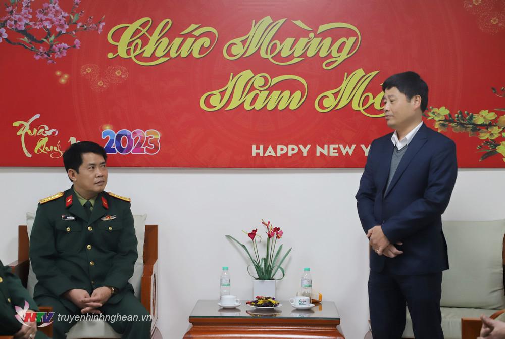 Giám đốc Đài Trần Minh Ngọc phát biểu cảm ơn.