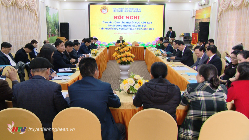 Toàn cảnh hội nghị.
