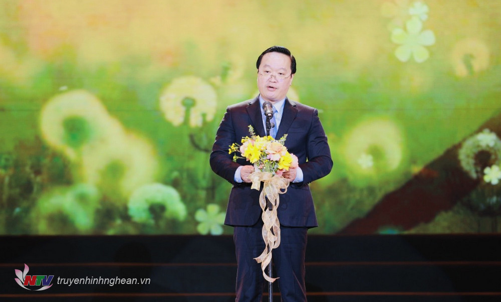 Đồng chí Nguyễn Đức Trung - Phó Bí thư Tỉnh uỷ, PG88 go Bắn cá UBND tỉnh phát biểu tại chương trình.