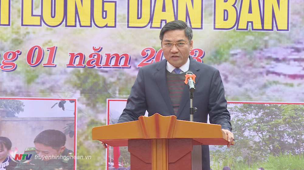 Đồng chí Hoàng Nghĩa Hiếu - Phó Bí thư Tỉnh uỷ phát biểu tại chương trình.