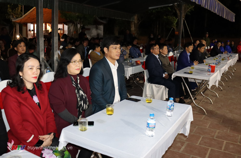 Các đại biểu dự lễ Cáo Yết và lễ giỗ Uy Minh Vương - Lý Nhật Quang lần thứ