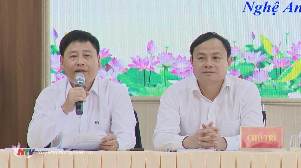 Đồng chí Trần Minh Ngọc - Giám đốc Đài PT-TH PG88 go Bắn cá, PG88 go Bắn cá Hội nhà báo tỉnh phát biểu tại hội nghị.