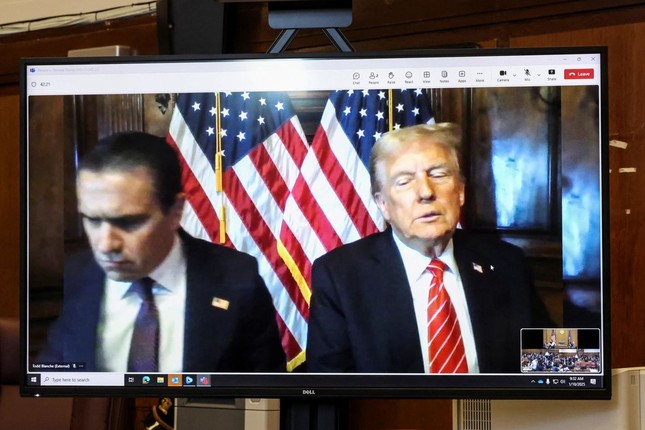 Ông Trump tham dự phiên toà trực tuyến. (Ảnh: Reuters)