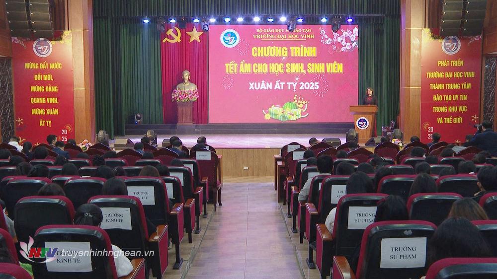 Toàn cảnh chương trình.