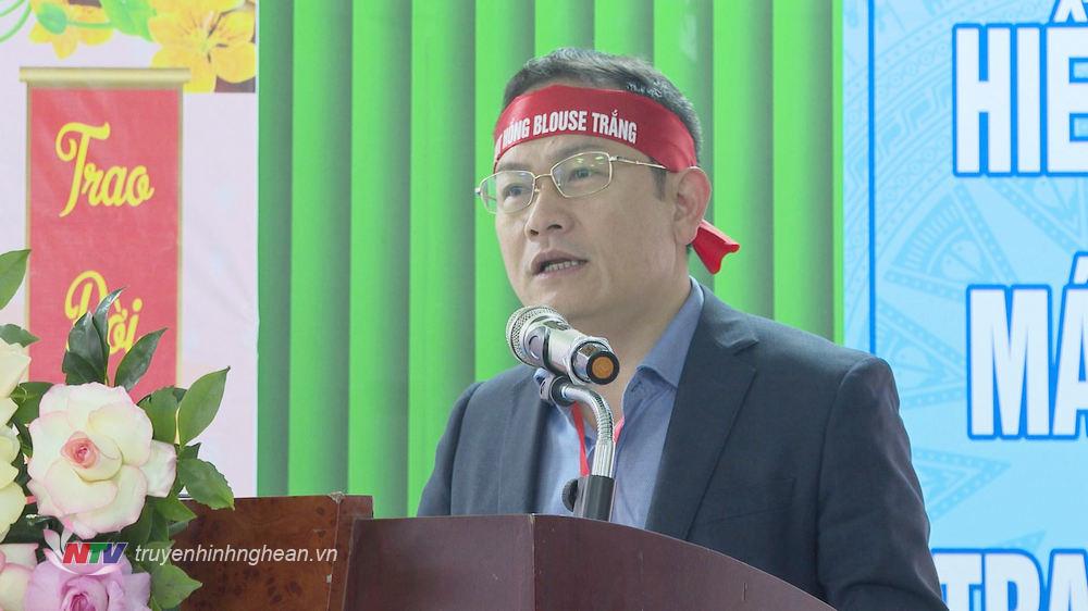 Phó Giám đốc Sở Y tế Nguyễn Hữu Lê phát biểu tại ngày hội.