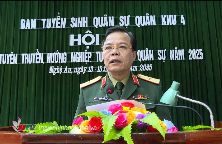 Thiếu tướng Lê Hồng Nhân, Phó Tư lệnh, Tham mưu trưởng Quân khu, Trưởng Ban tổ chức Xổ Số PG 88 Hội thi.