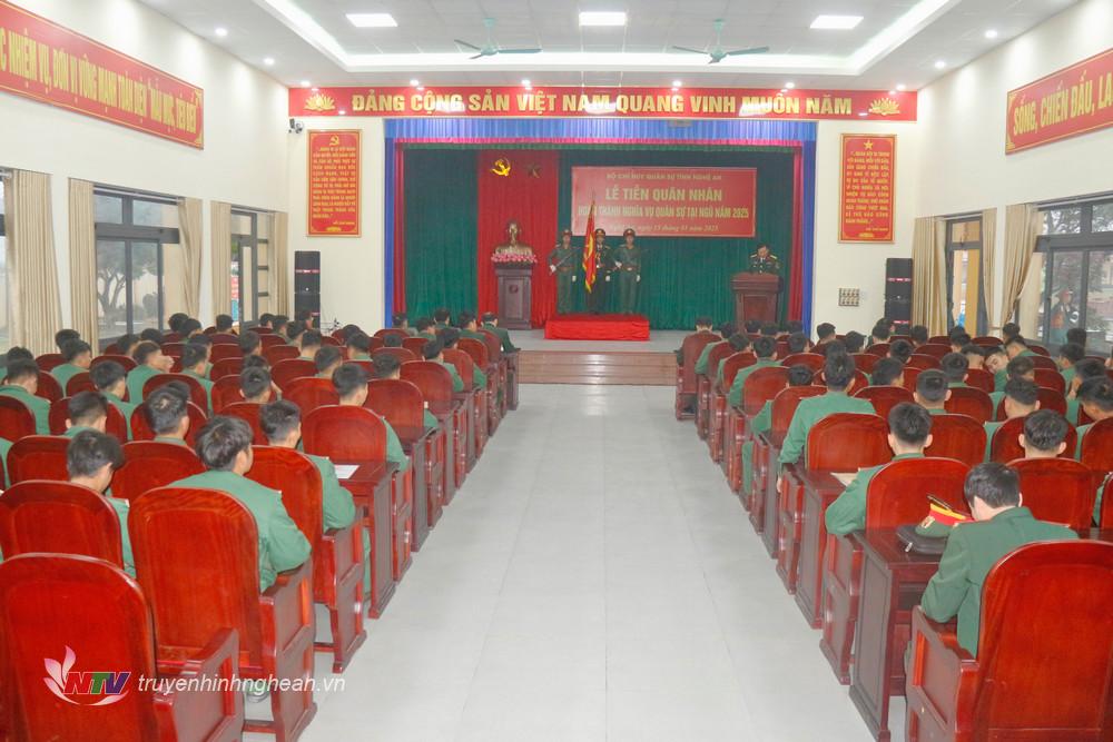 Toàn cảnh buổi lễ.