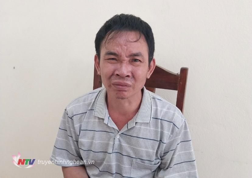 Đối tượng Lương Văn Vông tại cơ quan công an.