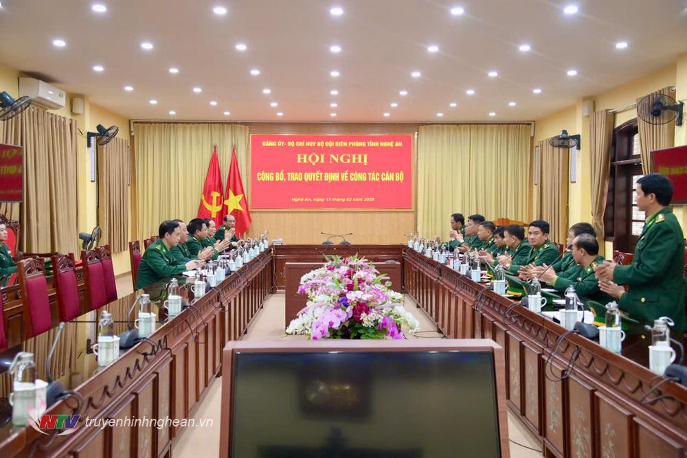 Toàn cảnh hội nghị.