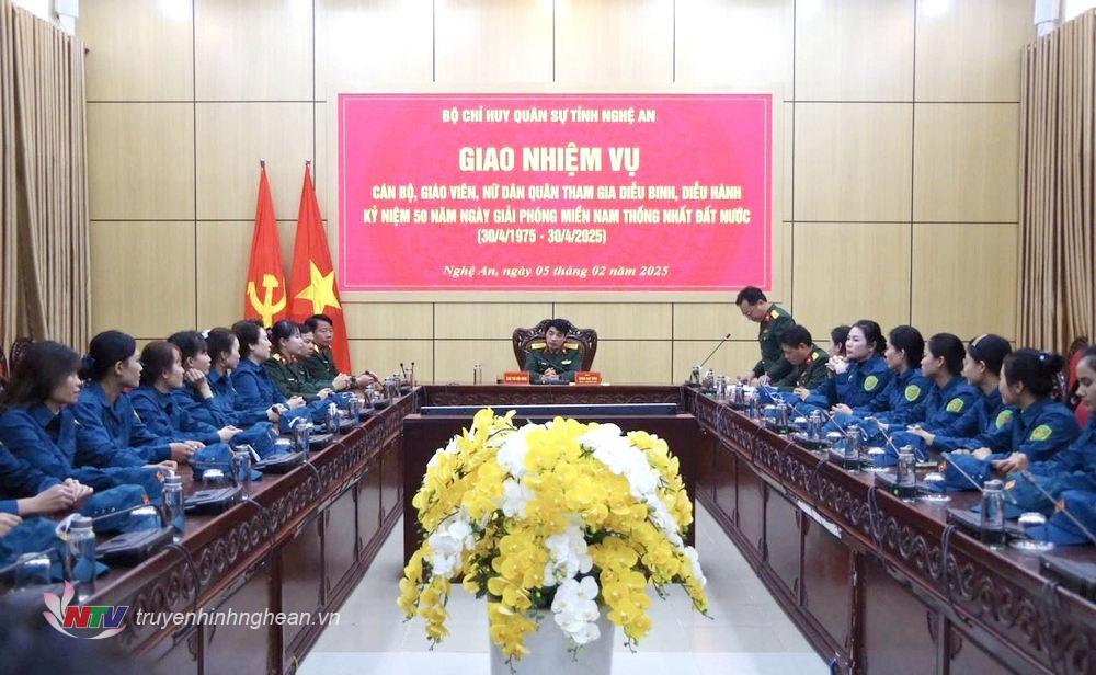 Toàn cảnh buổi gặp mặt.