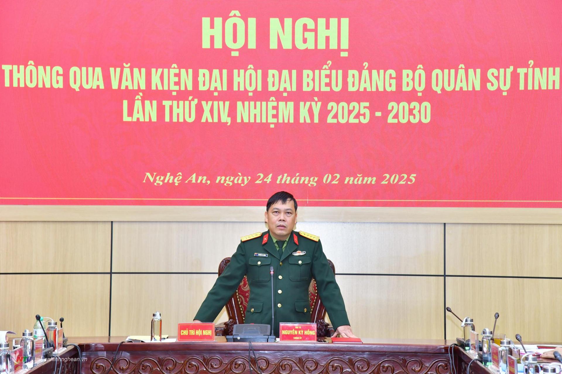 Đại tá Nguyễn Kỳ Hồng – Phó Bí thư Đảng ủy, Chính ủy Bộ Chỉ huy Quân sự tỉnh phát biểu kết luận hội nghị.