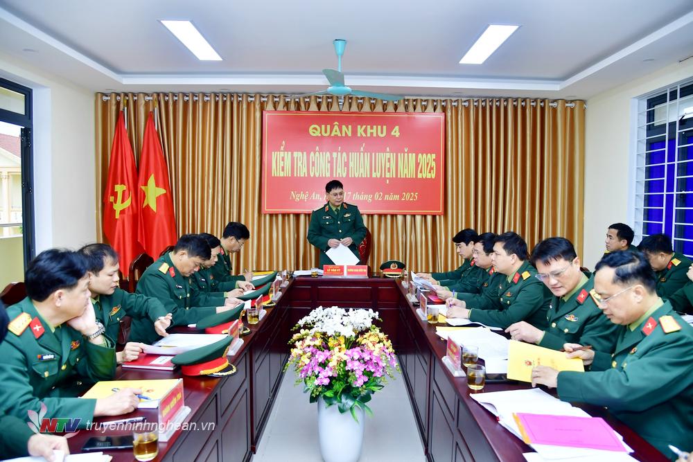 Toàn cảnh buổi làm việc.