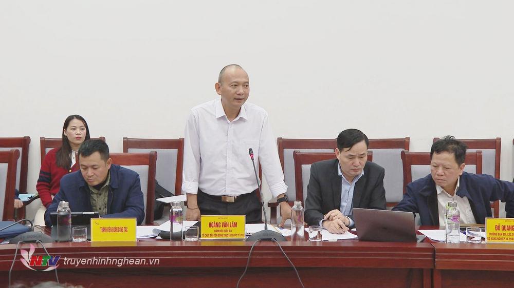 Ông Hoàng Văn Lâm - Giám đốc quốc gia Tổ chức bảo tồn động thực vật quốc tế (FFI) phát biểu tại buổi làm việc.