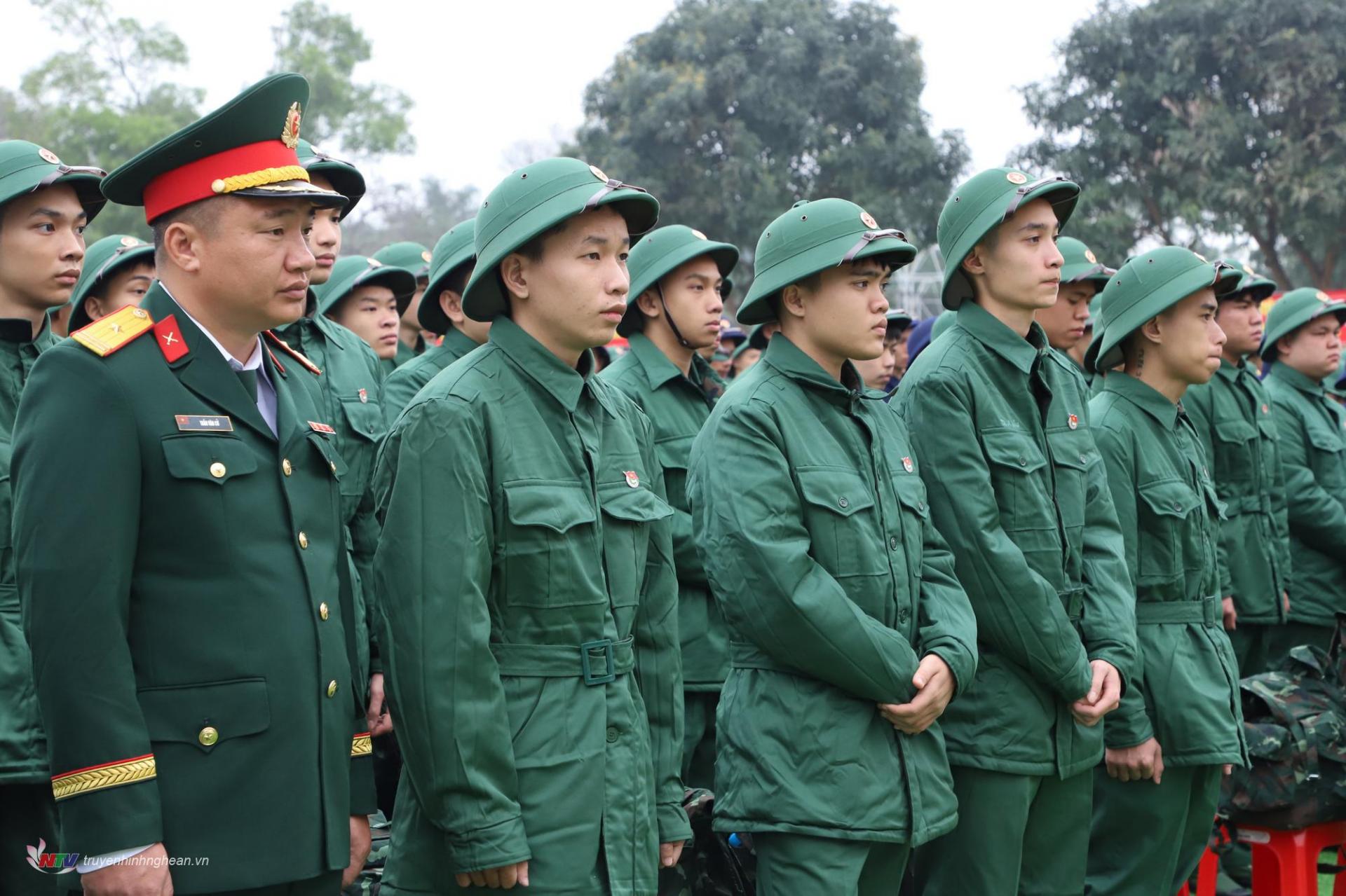 Năm nay, TP. Vinh có 218 thanh niên nhập ngũ vào Quân đội nhân dân PG 88 Nổ Hũ và tham gia nghĩa vụ Công an nhân dân.