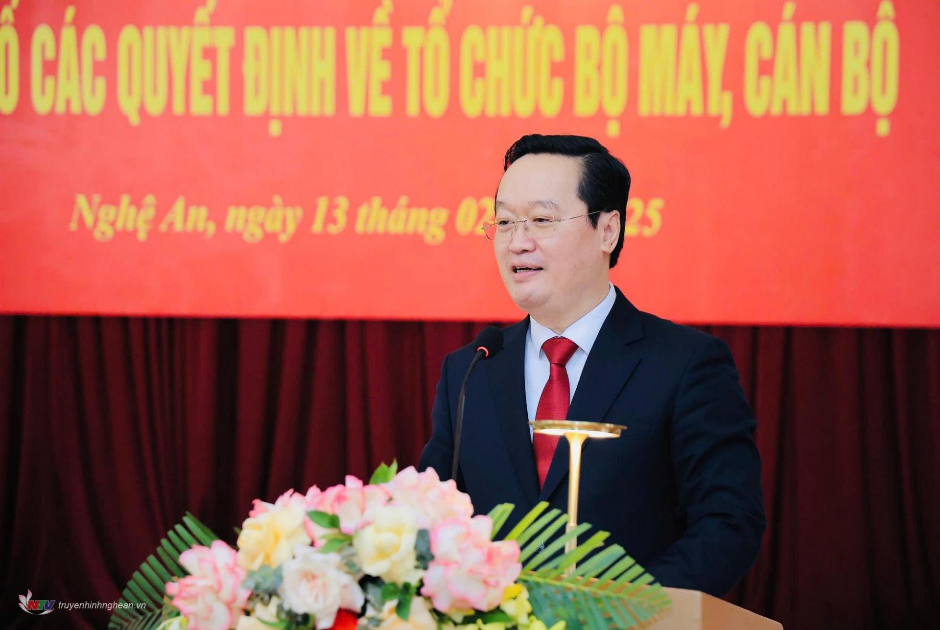 Bí thư Tỉnh uỷ Nguyễn Đức Trung phát biểu tại hội nghị.