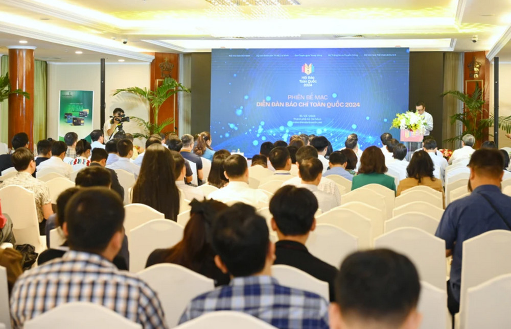 Toàn cảnh phiên bế mạc.