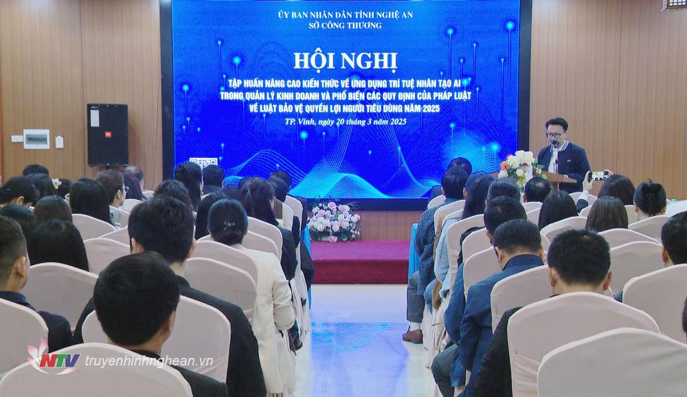 Toàn cảnh hội nghị.