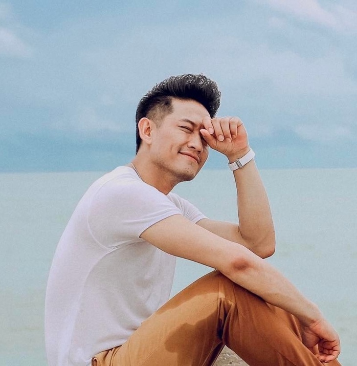 Một trong những hoạt động nghệ thuật cuối cùng của Quý Bình là ra mắt ca khúc Mẹ cha ơi, con đã về của nhạc sĩ Nguyễn Chấn Phong vào tháng 9-2023 - Ảnh: Facebook nhân vật
