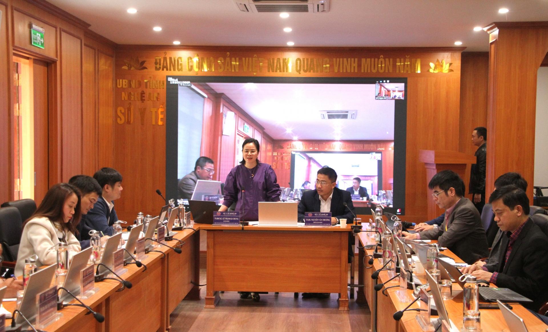 Giám đốc Sở Y tế Lê Thị Hoài Chung phát biểu tại hội nghị trực tuyến về công tác phòng, chống bệnh sởi. Ảnh: internet