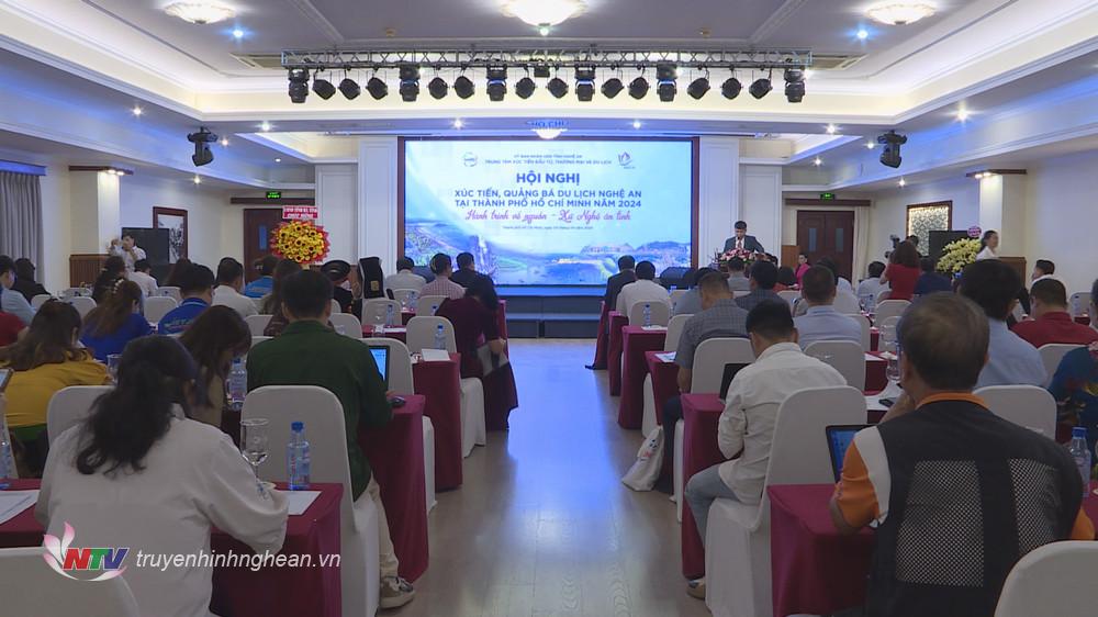 Toàn cảnh hội nghị.