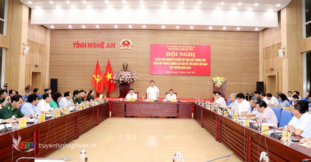 Toàn cảnh hội nghị.