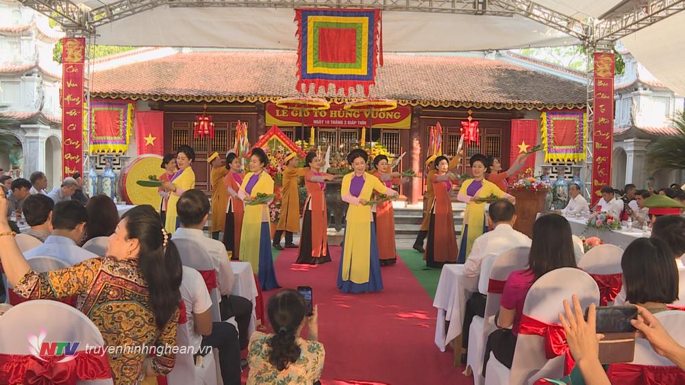 Quang cảnh buổi lễ.