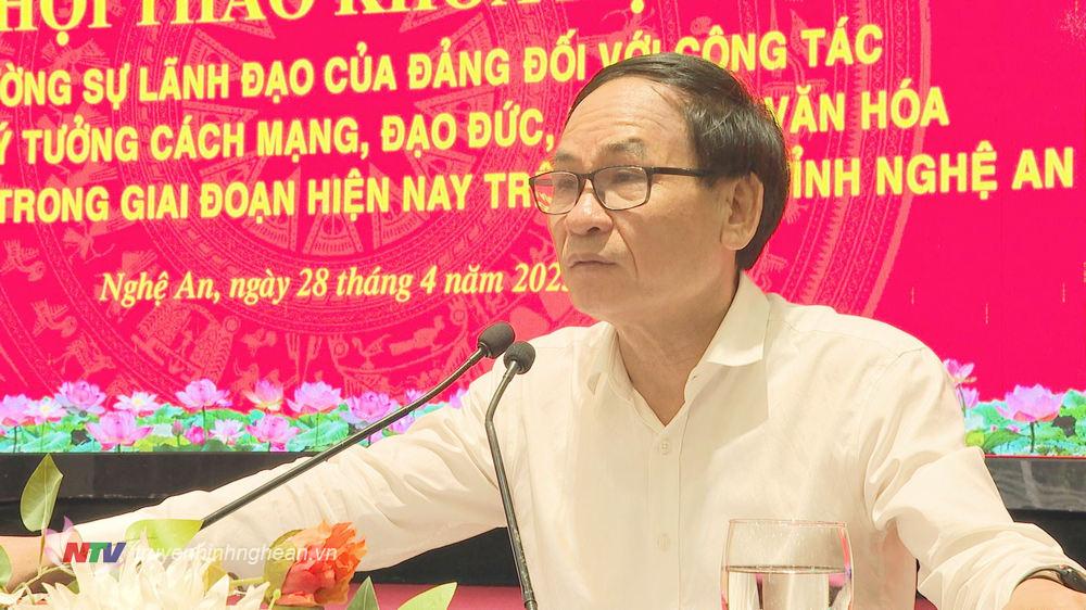 Phó Trưởng Ban Tuyên giáo và Dân vận Tỉnh ủy Võ Văn Dũng phát biểu tại hội thảo.