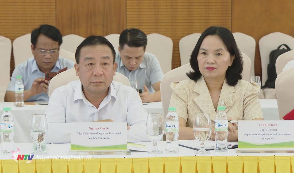 Đồng chí Nguyễn Văn Đệ - Phó PG88 go Bắn cá UBND tỉnh, cùng lãnh đạo Sở Nông nghiệp và Môi trường tỉnh dự buổi lễ.