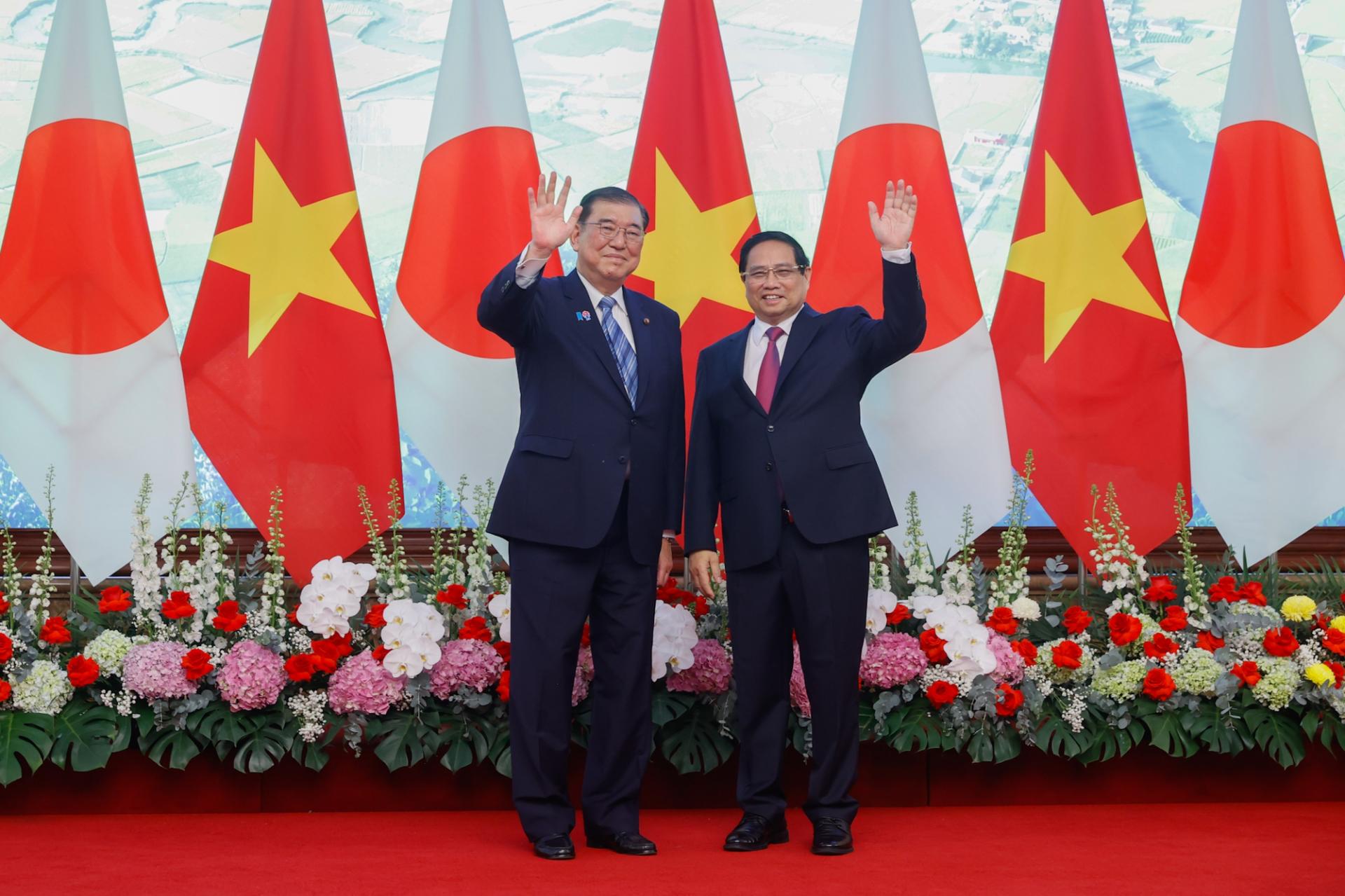 Thủ tướng Phạm Minh Chính và Thủ tướng Nhật Bản Ishiba Shigeru.
