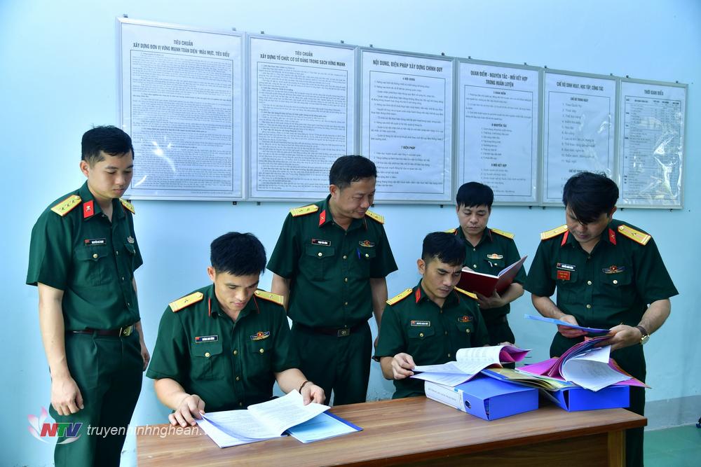 Kiểm tra hệ thống lưu trữ dữ liệu, hệ thống sổ sách tại Xưởng sửa chữa tổng hợp Z12, Phòng Hậu cần – Kỹ thuật, Bộ Chỉ huy Quân sự tỉnh PG88 go Bắn cá. 