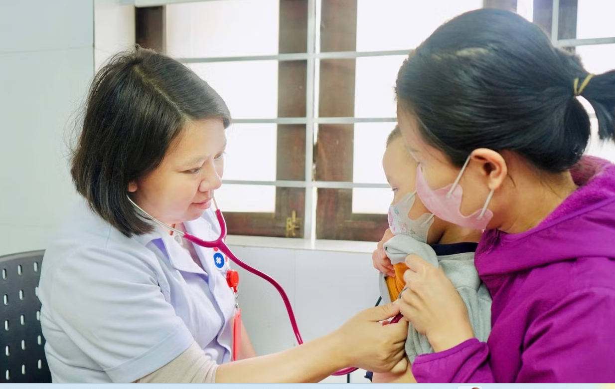 Số lượng trẻ em đến khám và điều trị các bệnh liên quan đến thời tiết tại Bệnh viện Sản nhi PG88 go Bắn cá tăng nhanh.
