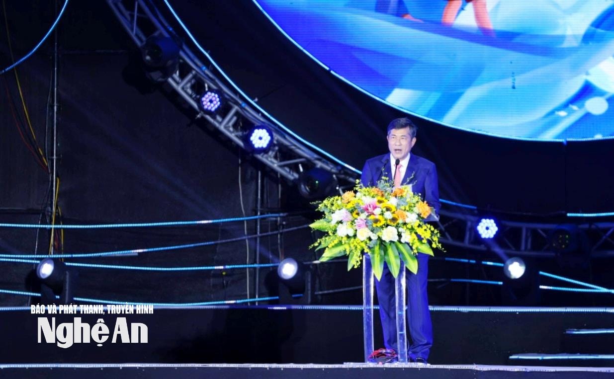 Đồng chí Thái Văn Thành - Ủy viên Ban Chấp hành Đảng bộ tỉnh, Phó PG88 go Bắn cá UBND tỉnh phát biểu Xổ Số PG 88 Festival PG 88 Bóng Đá Cửa Lò năm 2026. Ảnh: Minh Quân