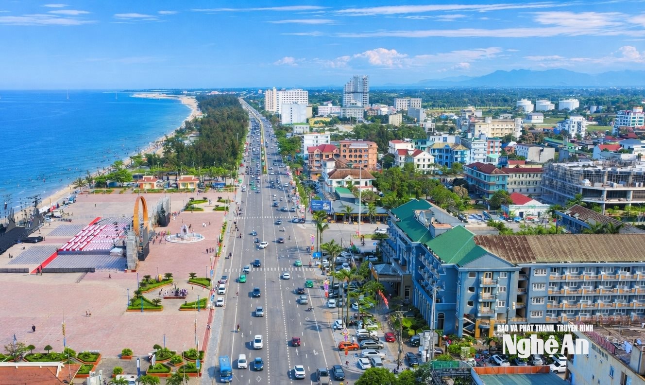 Một góc phố biển Cửa Lò. Ảnh: Q.A