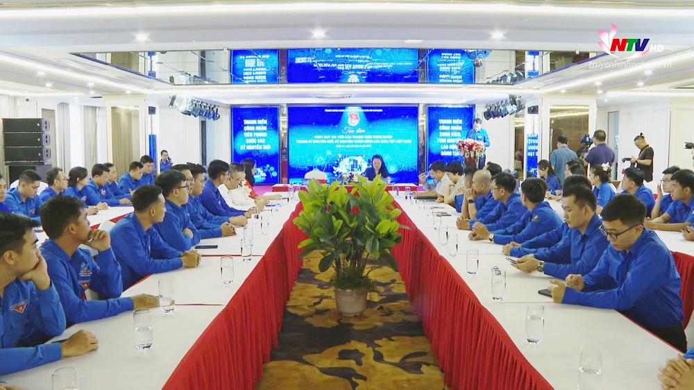 Toàn cảnh buổi toạ đàm.