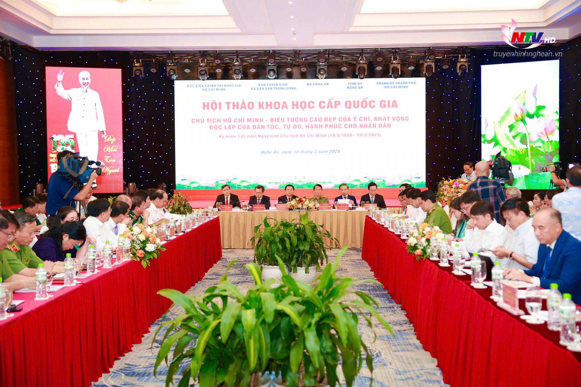 Toàn cảnh Hội thảo.