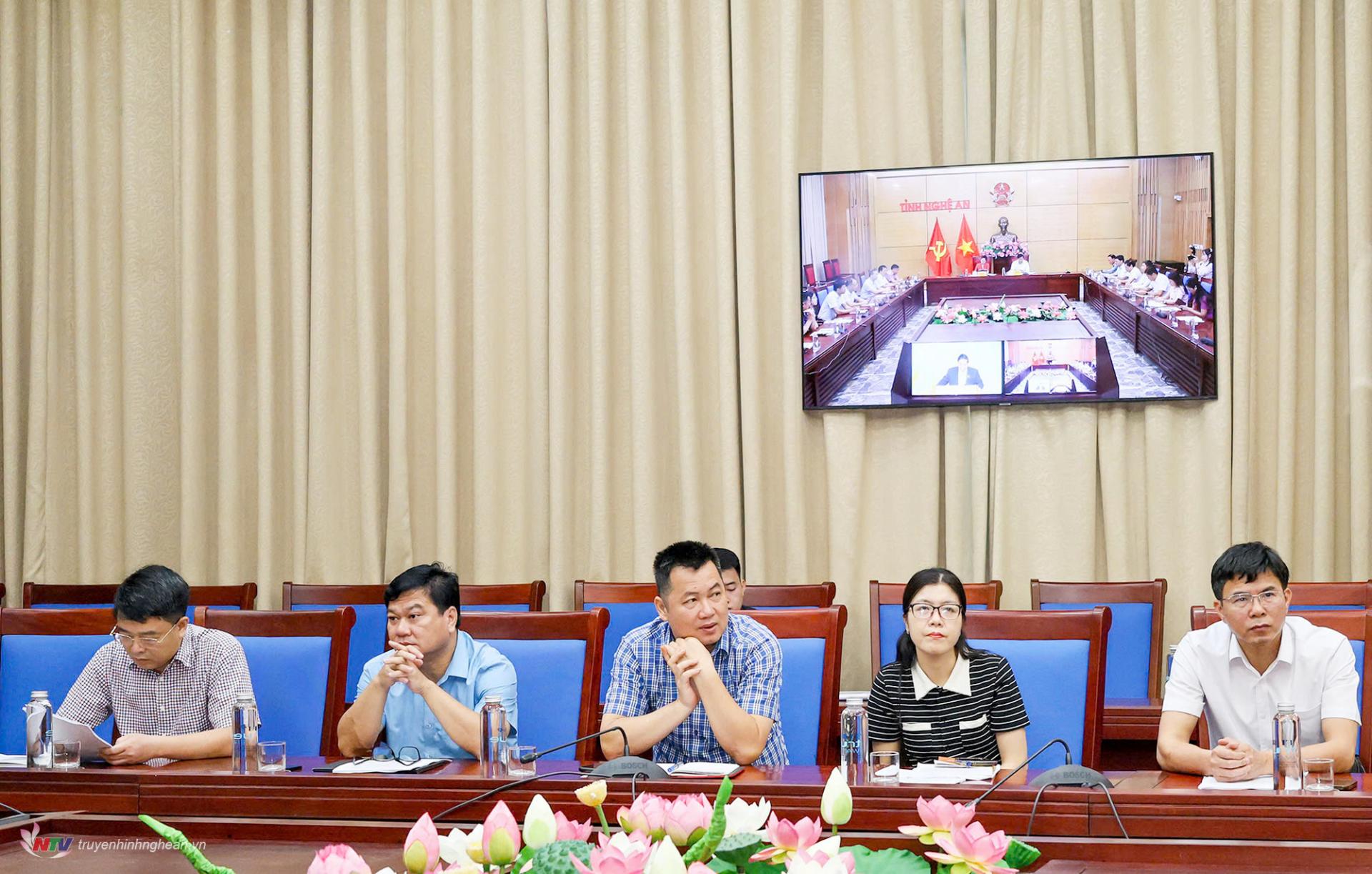 Đại diện các Sở, ngành, các đơn vị liên quan dự hội nghị tại điểm cầu PG88 go Bắn cá.