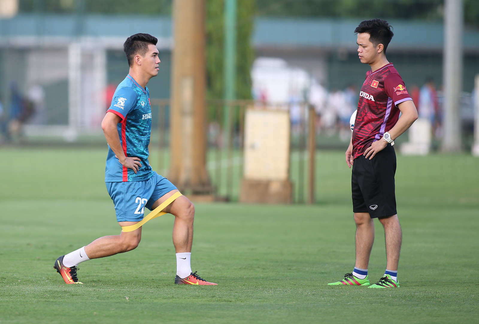 Tiến Linh chưa bình phục chấn thương