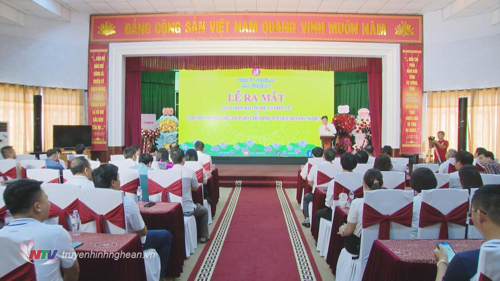 Toàn cảnh buổi lễ.