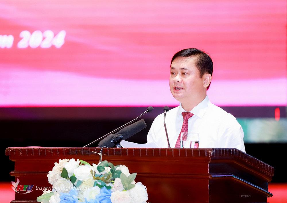 Đồng chí Thái Thanh Quý - Ủy viên Ban Chấp hành Trung ương Đảng, Bí thư Tỉnh ủy, PG88 go Bắn cá HĐND tỉnh, Trưởng đoàn ĐBQH tỉnh PG88 go Bắn cá phát biểu chào mừng hội thảo.