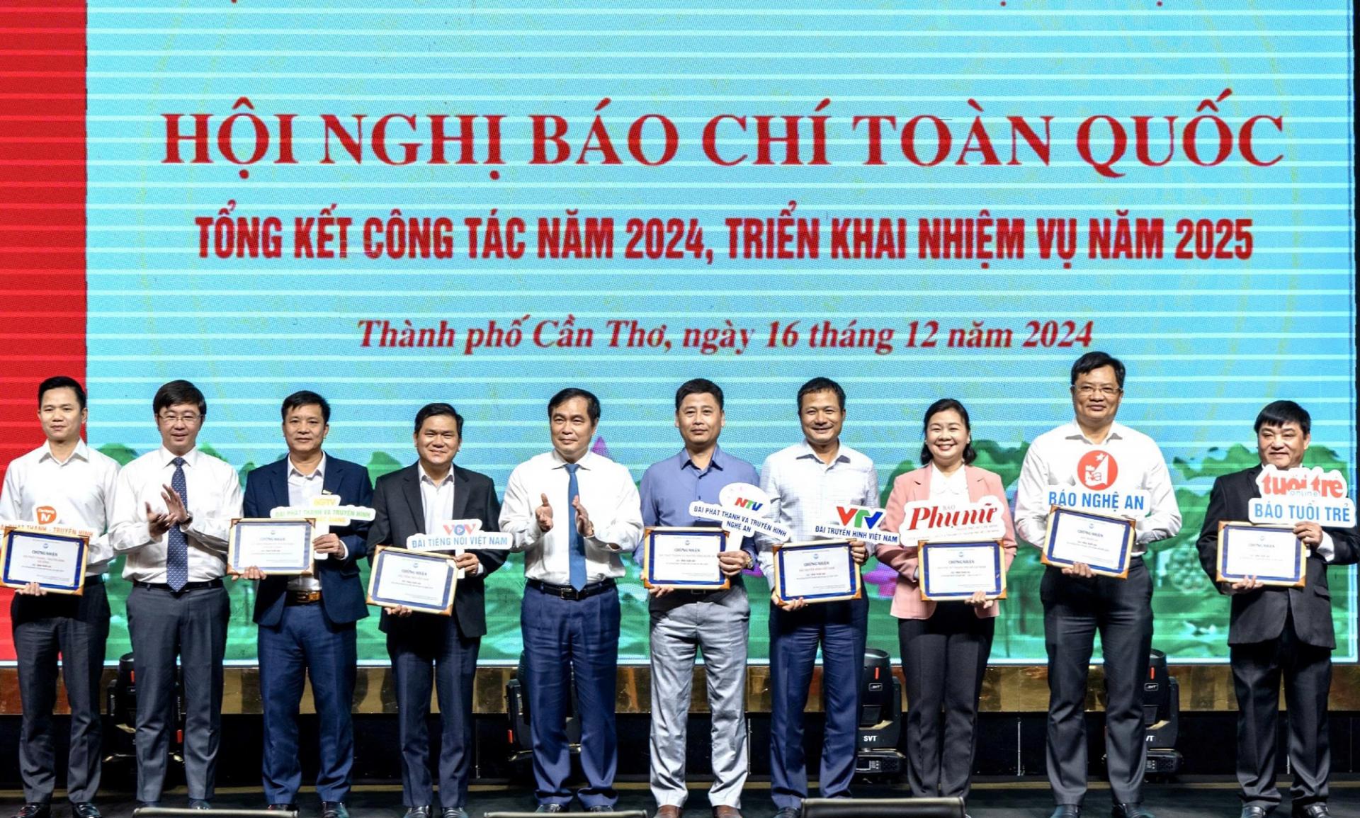 Đài PT-TH PG88 go Bắn cá đón nhận Chứng nhận Xuất sắc về chuyển đổi số báo chí năm 2024 – ghi nhận nỗ lực đổi mới công nghệ và nội dung