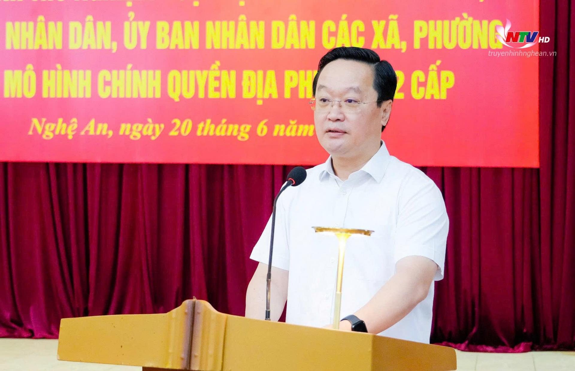 Đồng chí Nguyễn Đức Trung - Bí thư Tỉnh ủy phát biểu Xổ Số PG 88 hội nghị. 