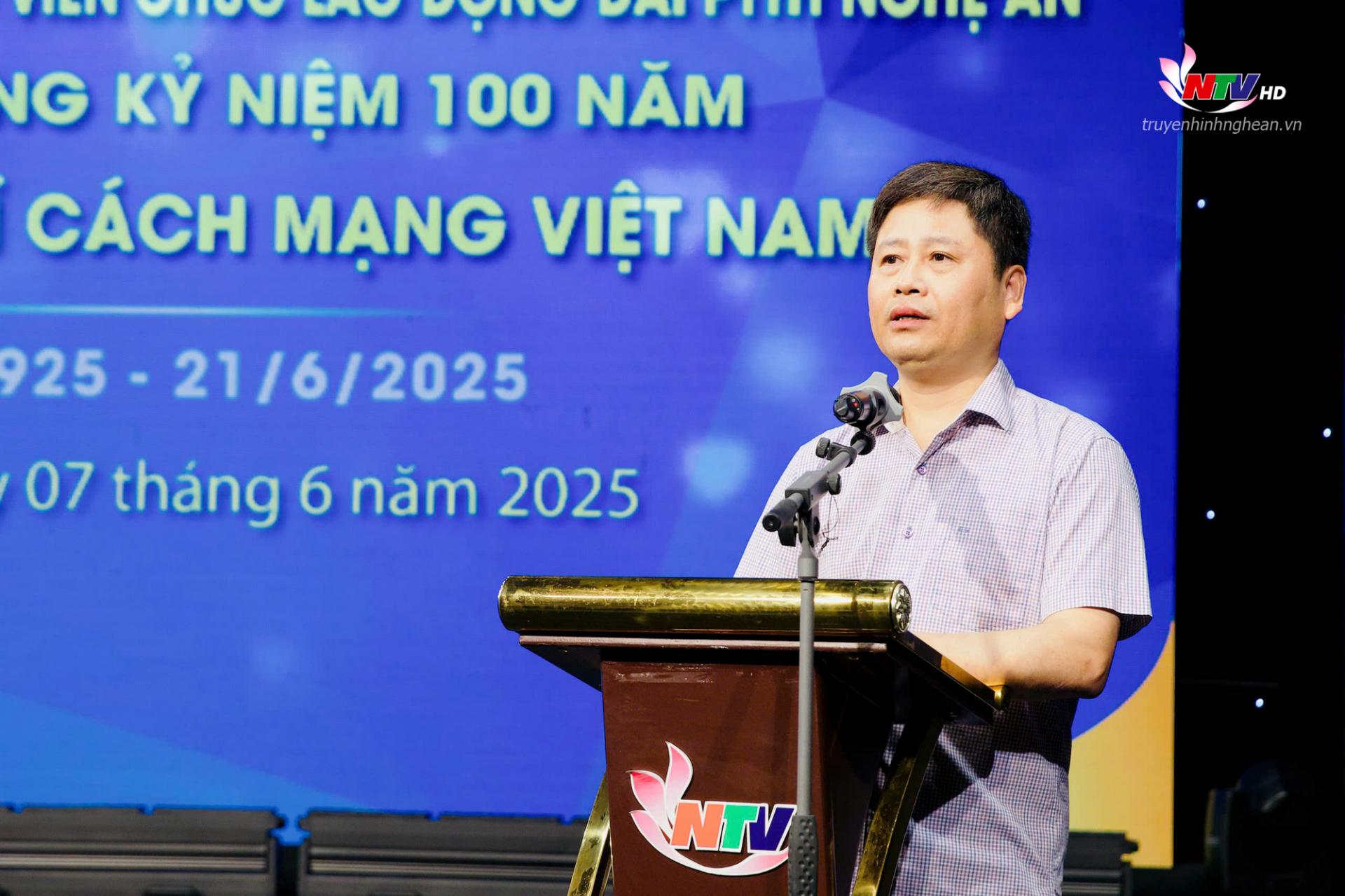 Đồng chí Trần Minh Ngọc - Giám đốc Đài PT-TH PG88 go Bắn cá,, PG88 go Bắn cá Hội Nhà báo tỉnh phát biểu tại buổi gặp mặt.