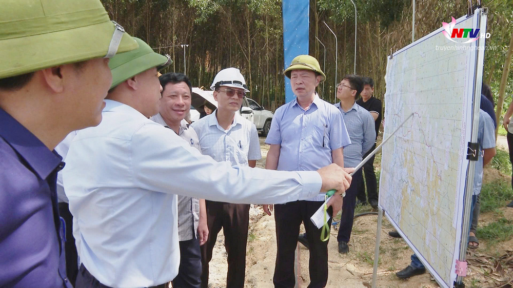 Phó PG88 go Bắn cá UBND tỉnh Hoàng Phú Hiền chỉ đạo tại hiện trường.