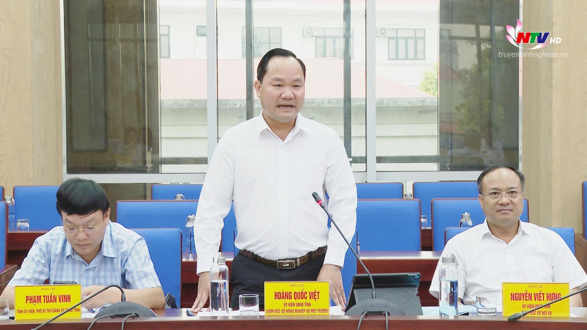 Đồng chí Hoàng Quốc Việt - Giám đốc Sở Nông nghiệp và Môi trường phát biểu tại phiên họp.