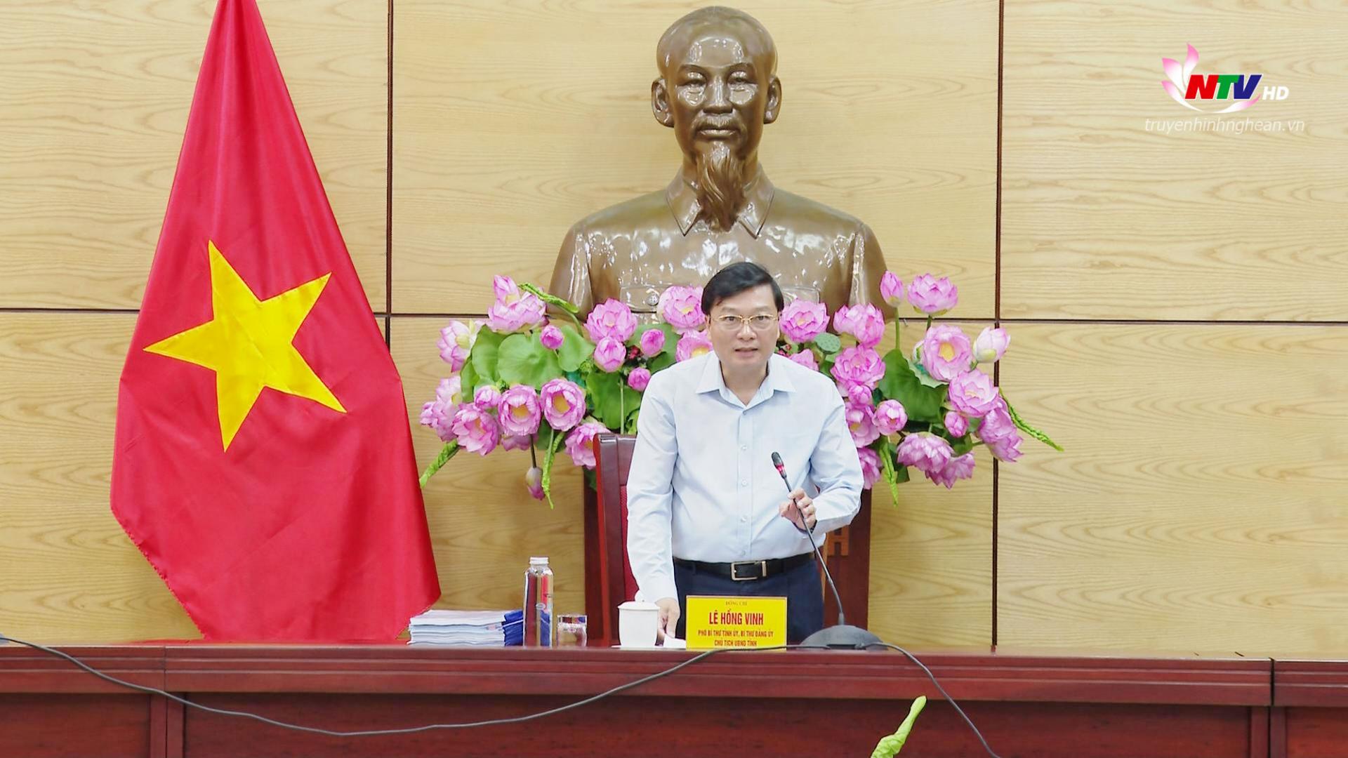 PG88 go Bắn cá UBND tỉnh, Bí thư Đảng ủy UBND tỉnh Lê Hồng Vinh phát biểu chỉ đạo tại cuộc họp.