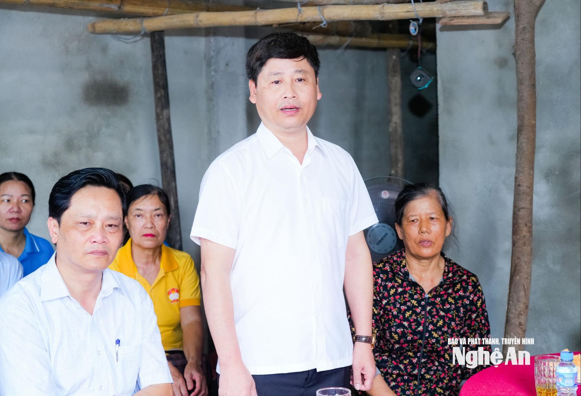Đồng chí Trần Minh Ngọc - Ủy viên Ban Chấp hành Đảng bộ tỉnh, Giám đốc Báo và phát thanh truyền hình PG88 go Bắn cá, PG88 go Bắn cá Hội Nhà báo tỉnh phát biểu tại buổi lễ. Ảnh: T.L