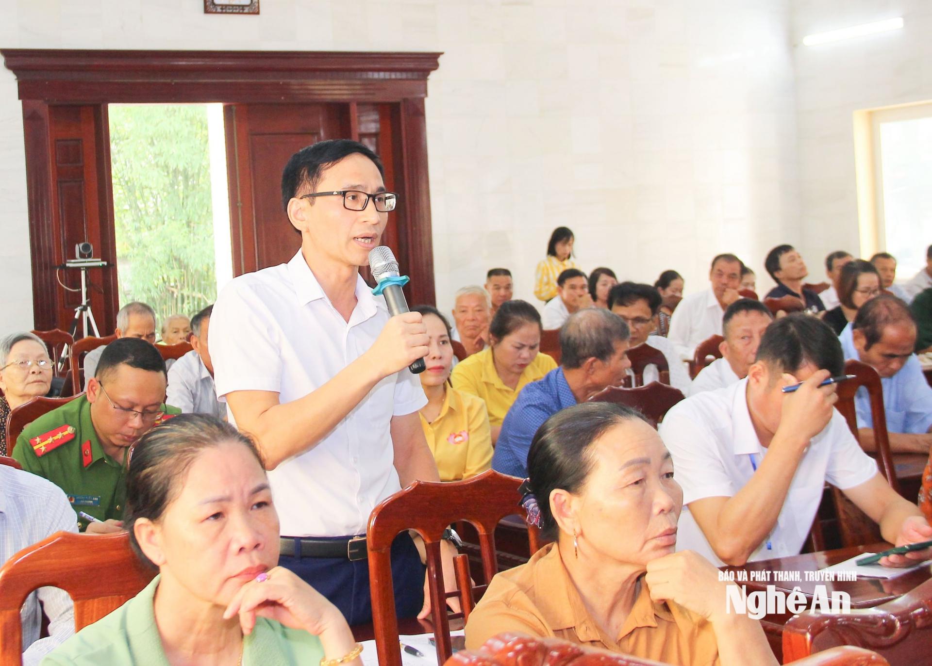 Cử tri Nguyễn Hữu Hồng – Giám đốc Trung tâm Y tế Nghĩa Đàn phản ánh, các công trình đầu tư xây dựng của bệnh viện được đầu tư từ năm 2010, nhưng nay chưa được quyết toán. 