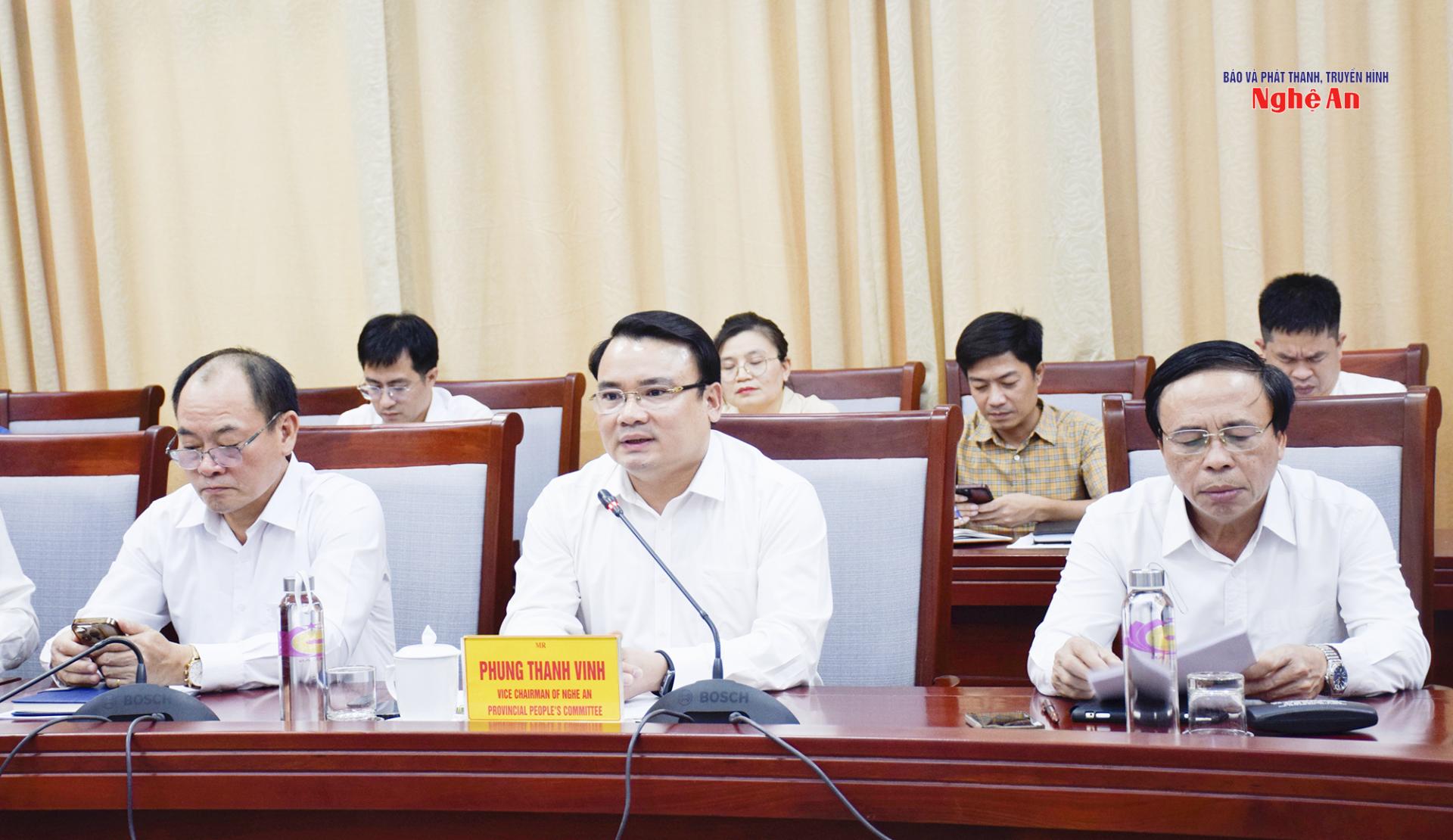 Phó PG88 go Bắn cá UBND tỉnh Phùng Thành Vinh phát biểu tại buổi làm việc.
