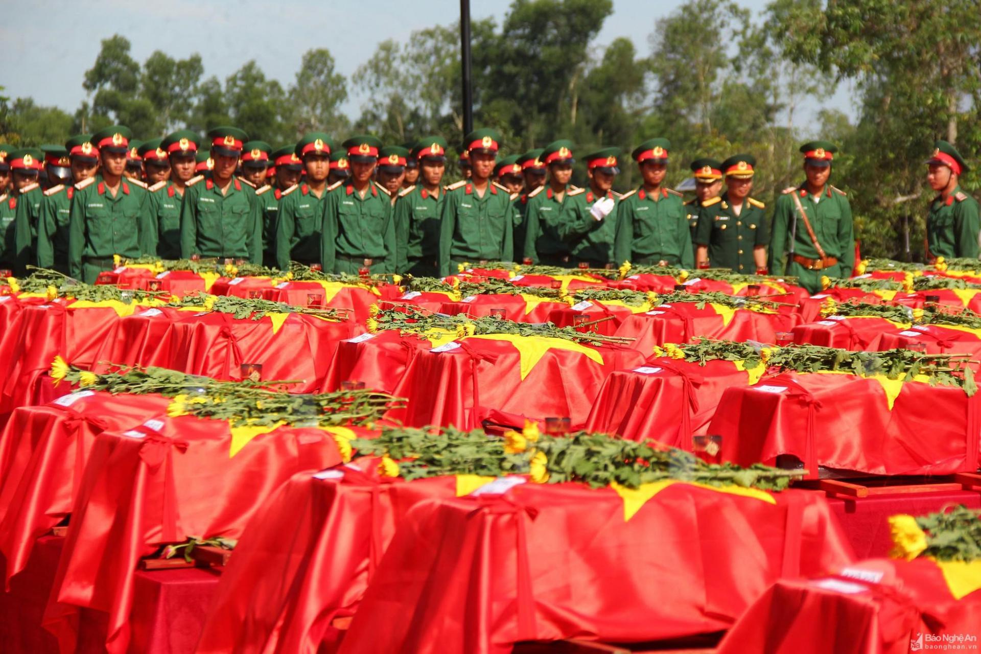 Công tác tìm kiếm, quy tập và xác định danh tính hài cốt liệt sĩ là nghĩa vụ thiêng liêng, trách nhiệm chính trị đặc biệt quan trọng của cả hệ thống chính trị.