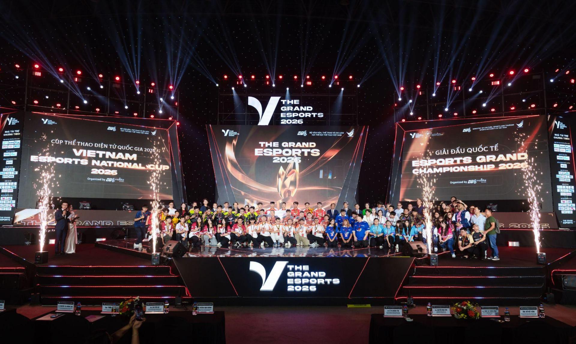 Hơn 120 VĐV được tôn vinh tại đêm Gala Esports 2026.